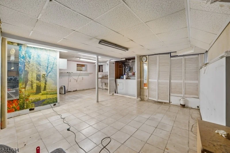 Photo of 72 Lake Dr East