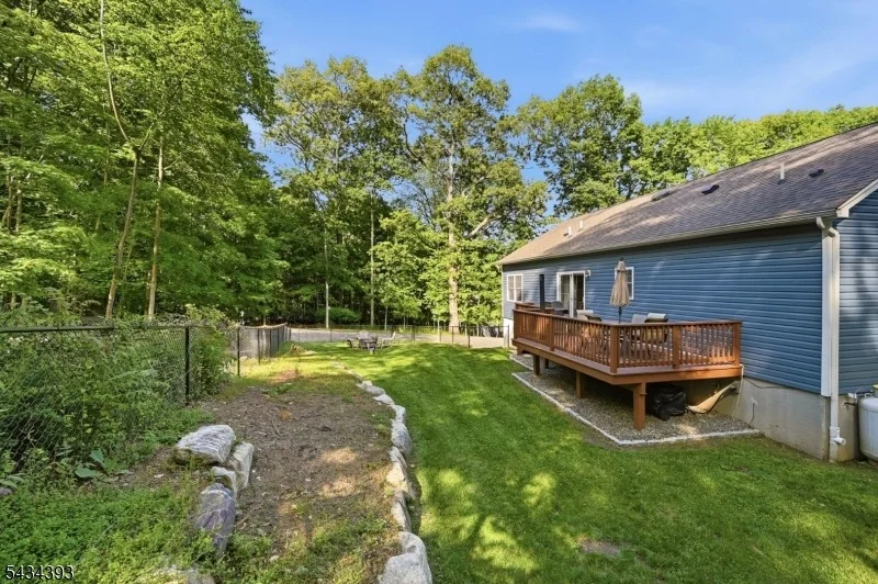 Photo of 461 Westbrook Rd