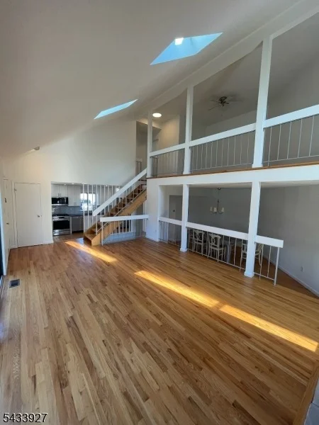 Photo of 73 Linda Ln
