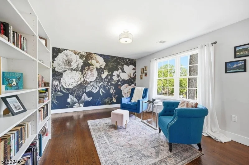 Photo of 3 Orient Way