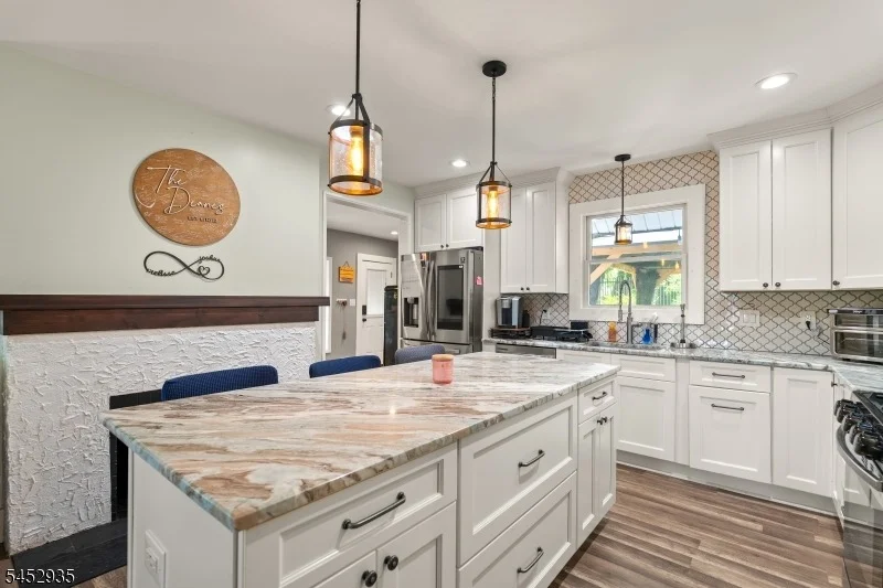 Photo of 175 Long Pond Rd