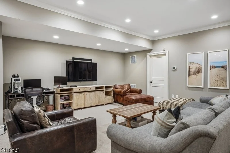 Photo of 30 Robert Dr
