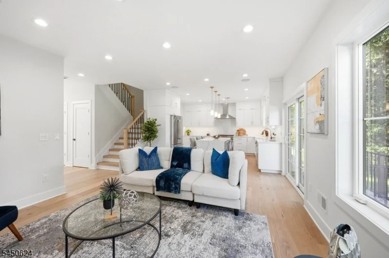 Photo of 46 Snyder Ave