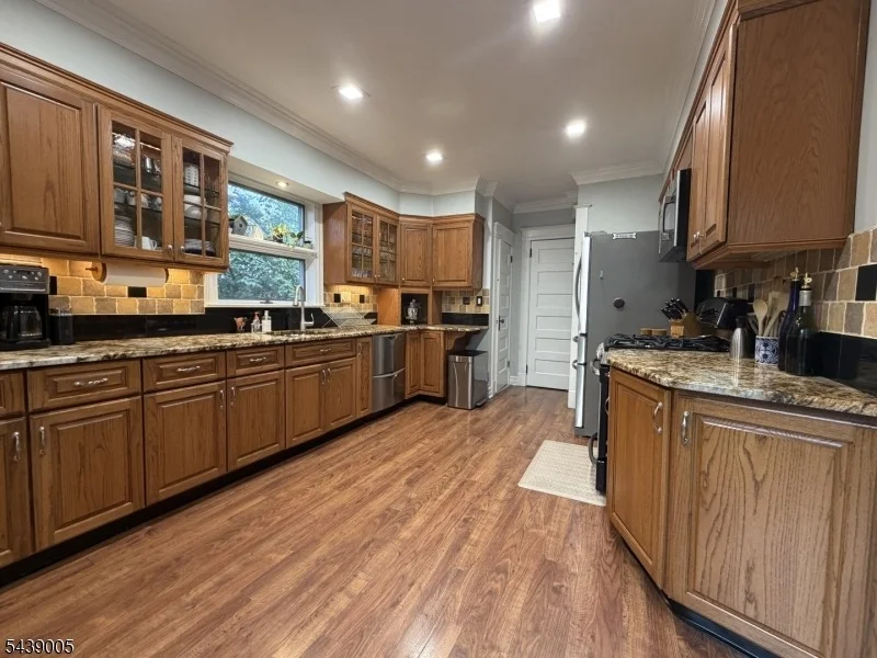 Photo of 88 Edgemont Rd