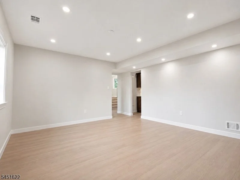 Photo of 13 Patton Dr