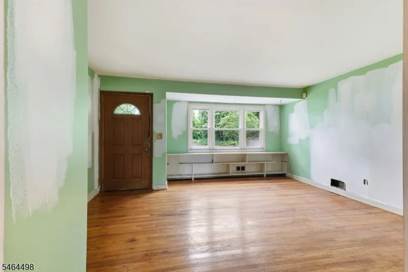 Photo of 115 Parkside Rd