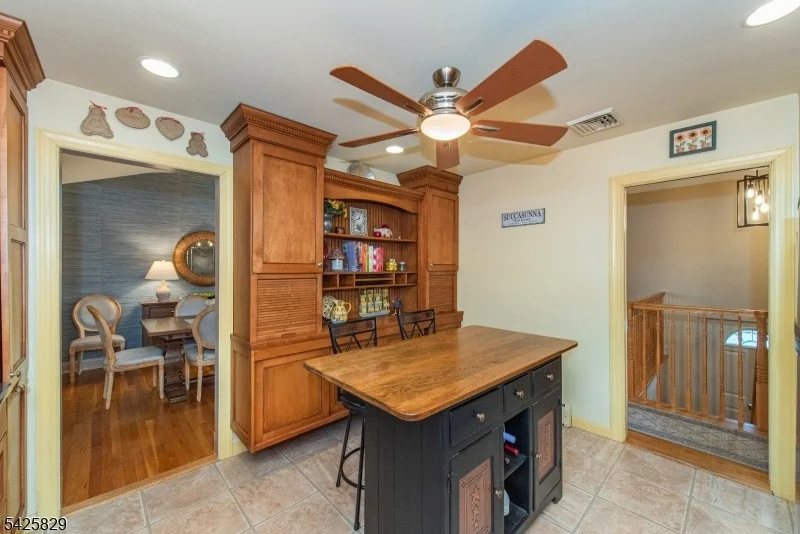 Photo of 12 Henry St