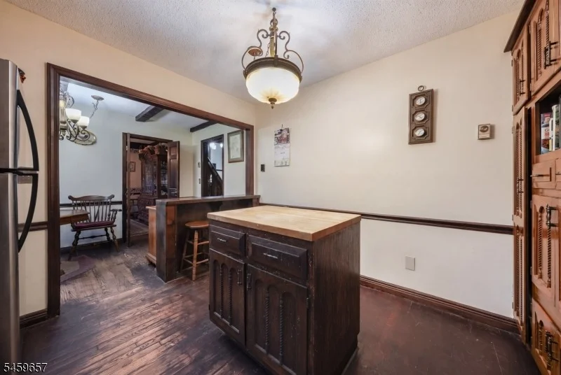 Photo of 44 Chestnut Rd