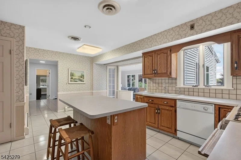 Photo of 10 Rockledge Ter