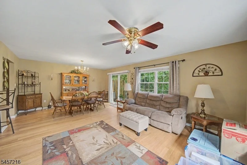 Photo of 42 HICKORY WAY