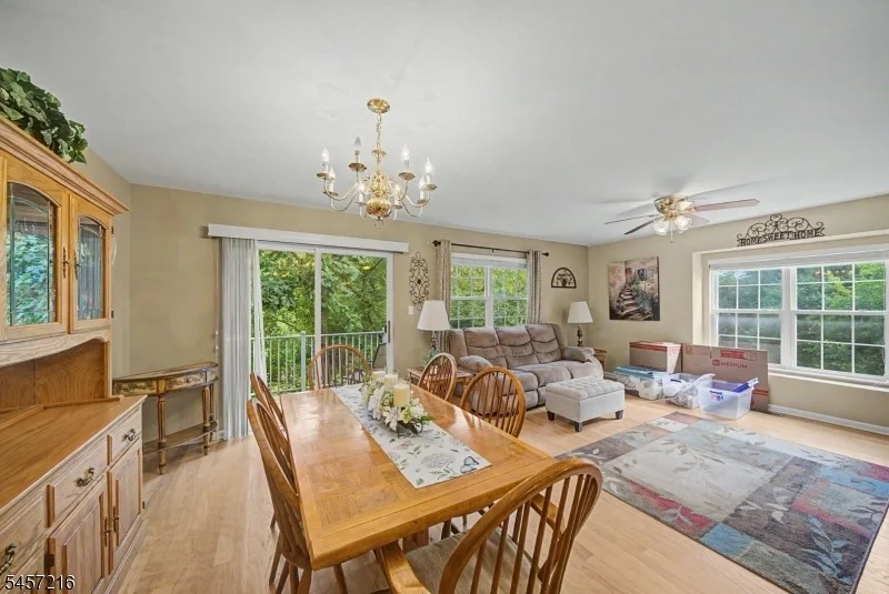 Photo of 42 HICKORY WAY