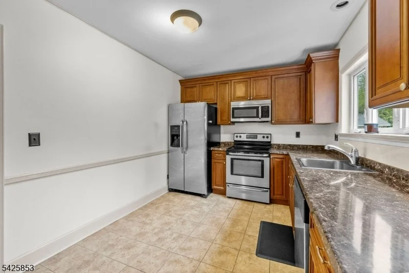 Photo of 133 Central Ave
