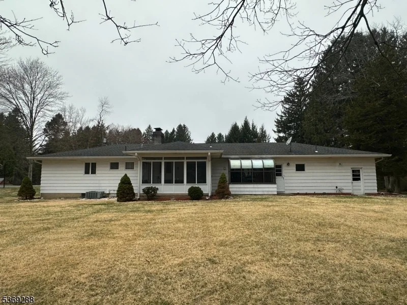 Photo of 15 Luff Rd