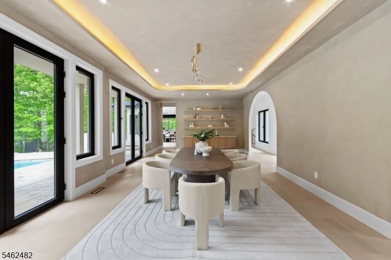 Photo of 809 West Shore Drive