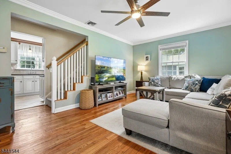 Photo of 26 Longview Ave