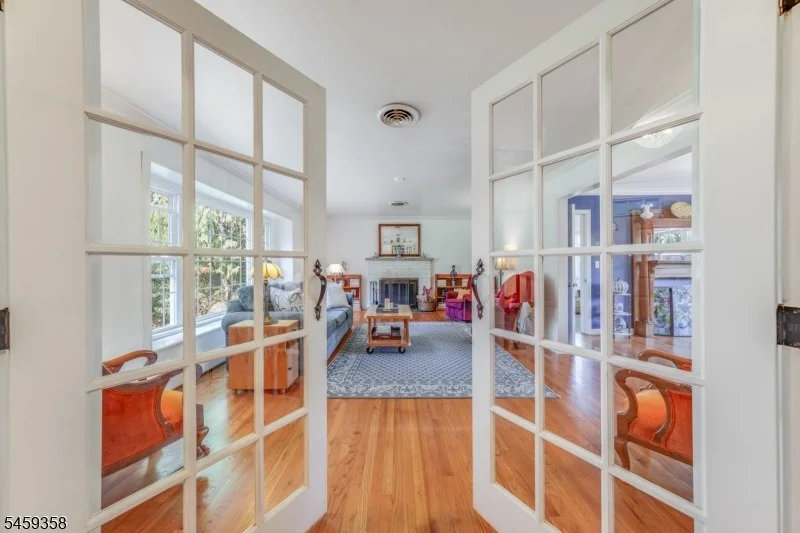 Photo of 2 Orchard Dr