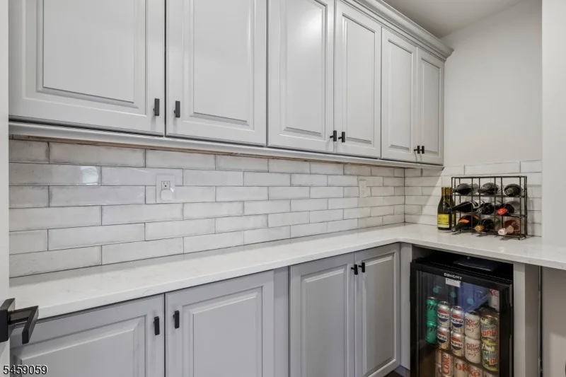 Photo of 231 Mountain Ave