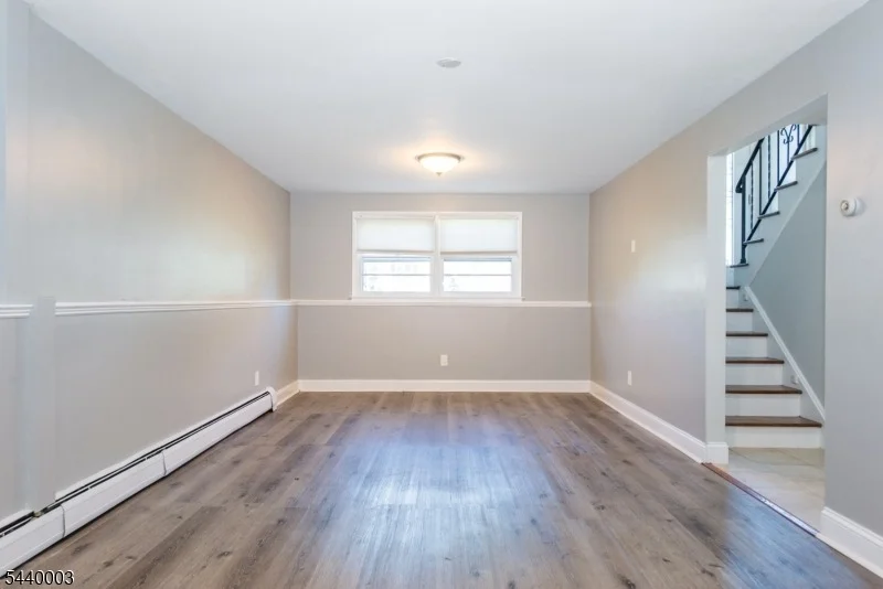 Photo of 8 Kennedy Dr