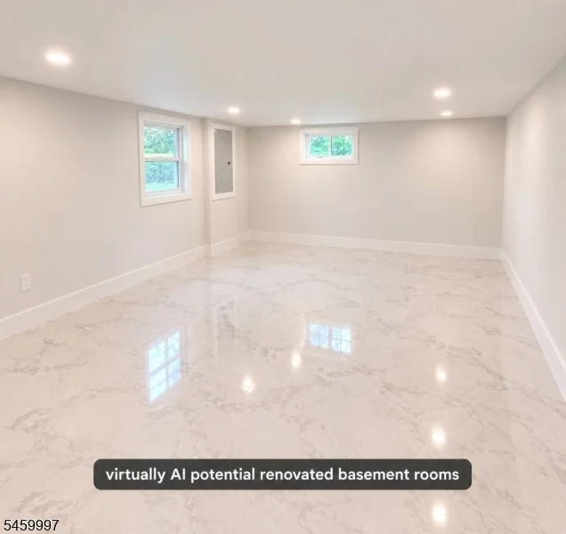 Photo of 160 River Rd