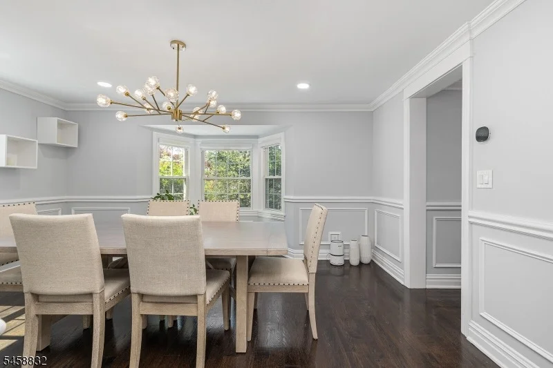 Photo of 330 Springfield Ave