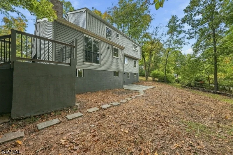 Photo of 22 Forest Ln