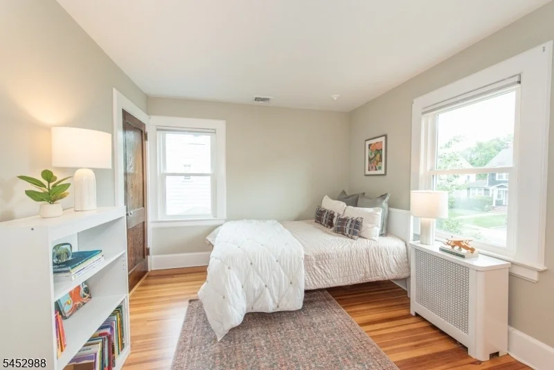 Photo of 22 Euclid Pl
