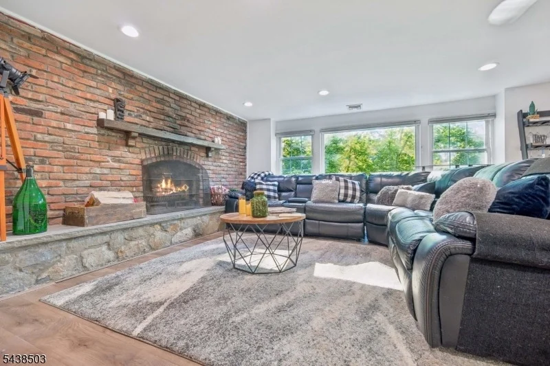 Photo of 13 Munsey Rd