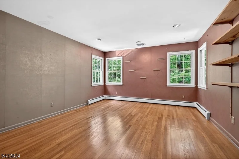 Photo of 53 Joan Drive