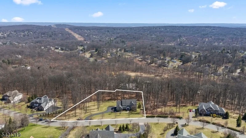Photo of 12 Skyline Dr