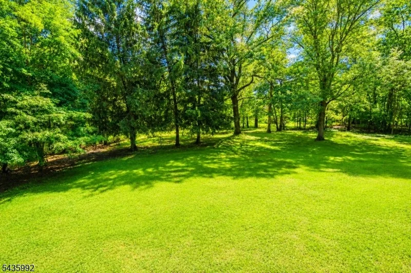 Photo of 567 Foothill Rd