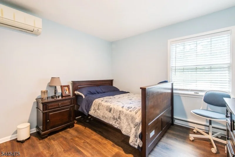 Photo of 19 Little Rd