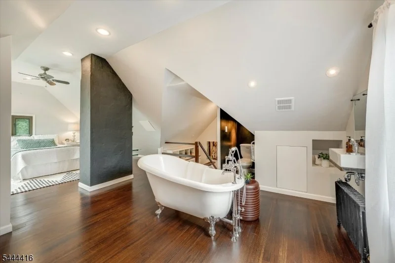 Photo of 43 Pine St