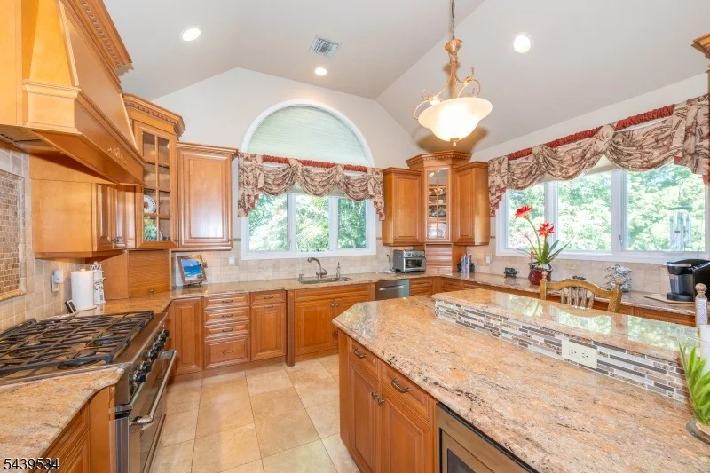 Photo of 9 Ralph Dr