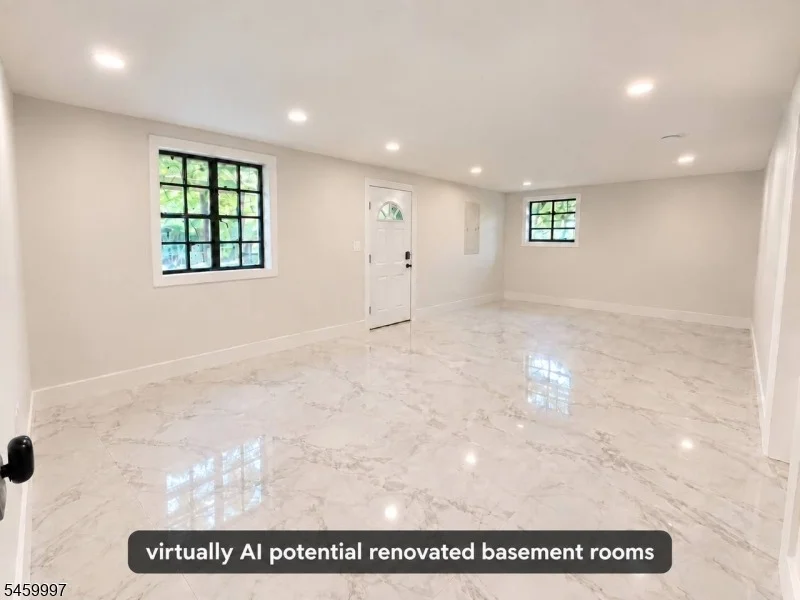 Photo of 160 River Rd