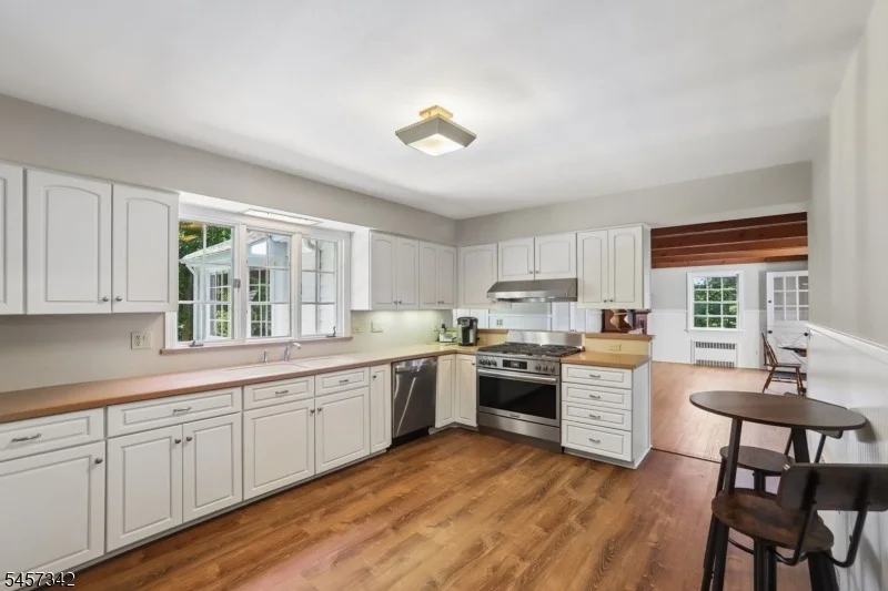 Photo of 260 Fairmount Ave