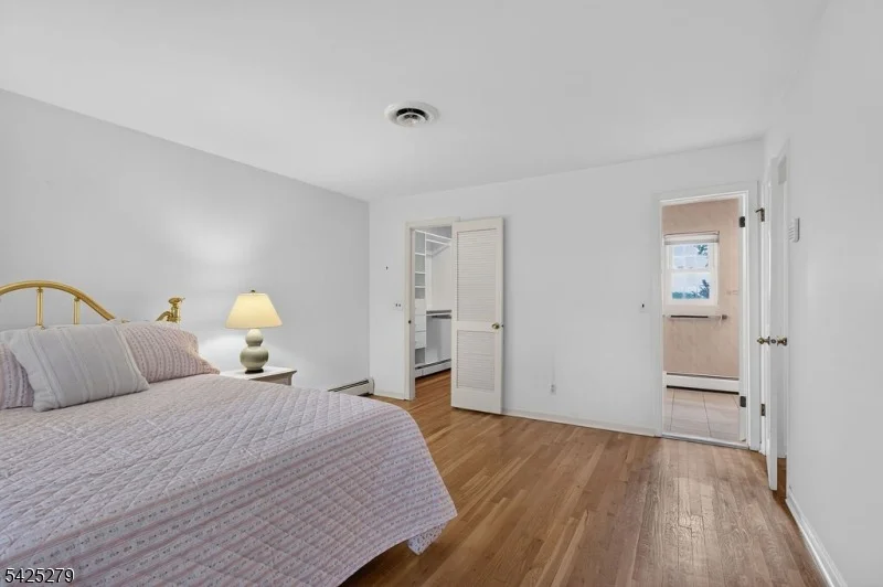Photo of 10 Rockledge Ter