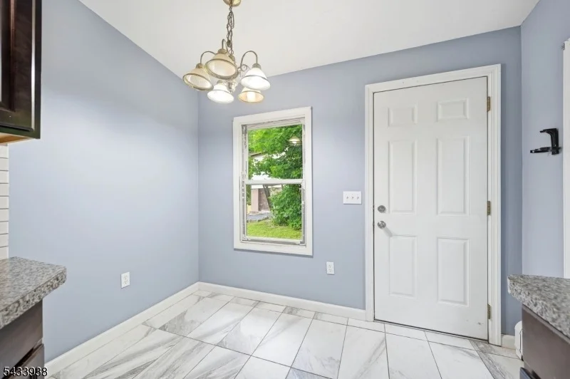 Photo of 16 Morsemere Rd