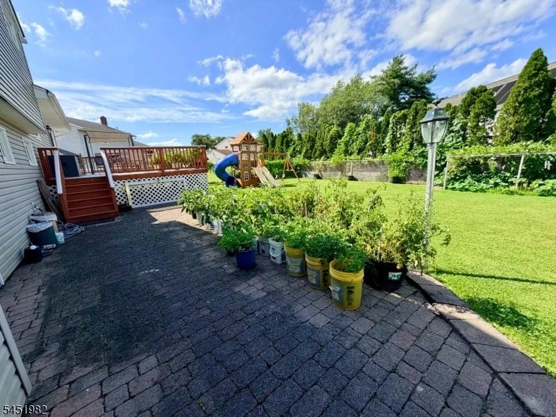Photo of 114 Sandra Dr