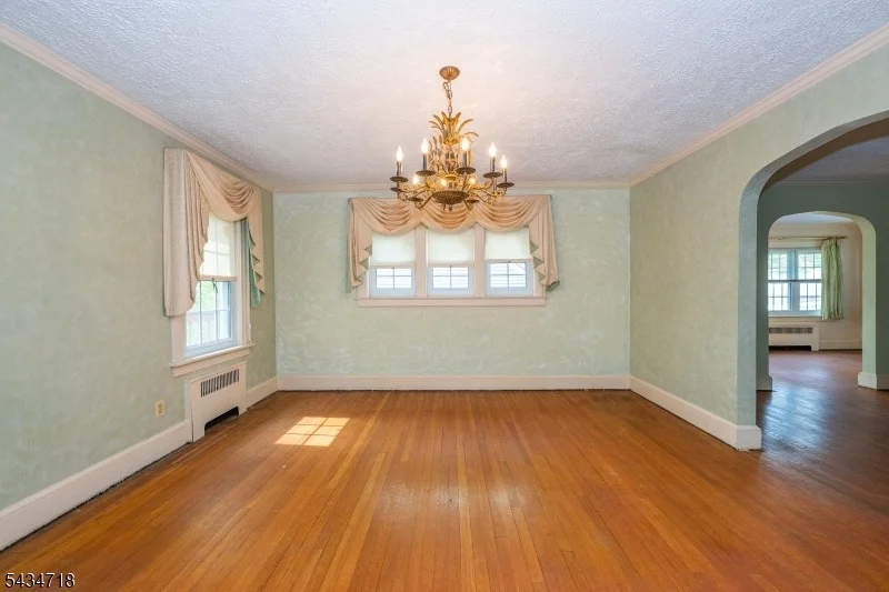 Photo of 27 Glen Rd