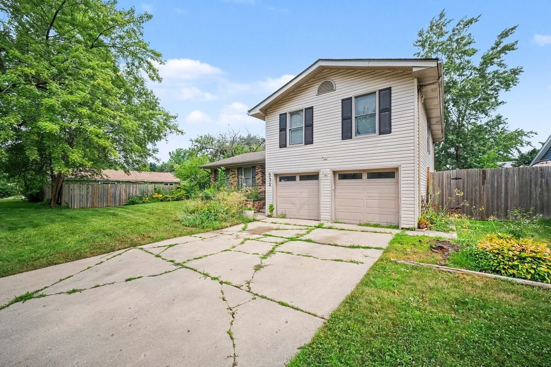 Photo of 532 Carlyle Lane