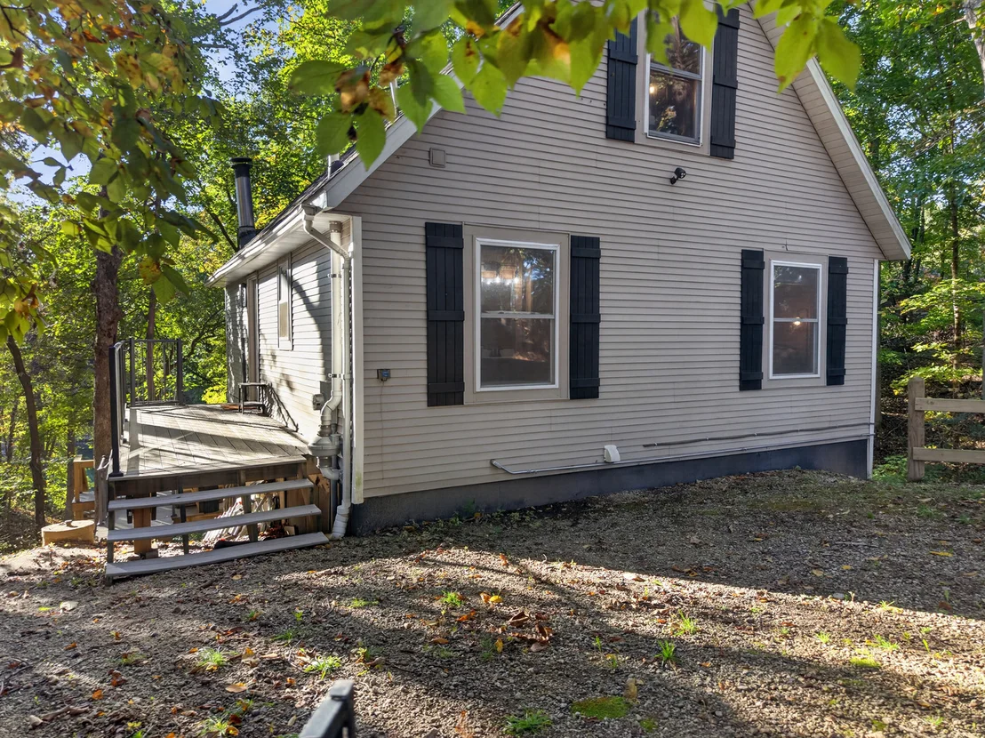 Photo of 702 Walnut Hill Circle
