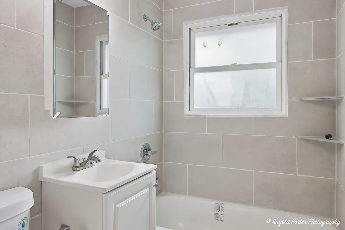 Photo of 410 WILLOW Road