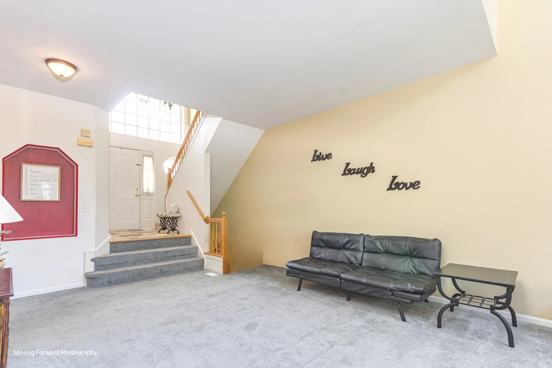 Photo of 2320 Stonegate Road