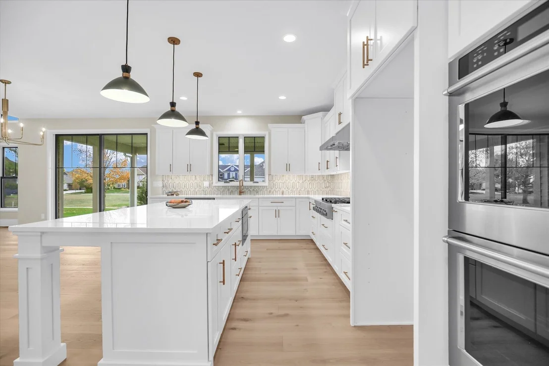 Photo of 2709 Castlerock Drive