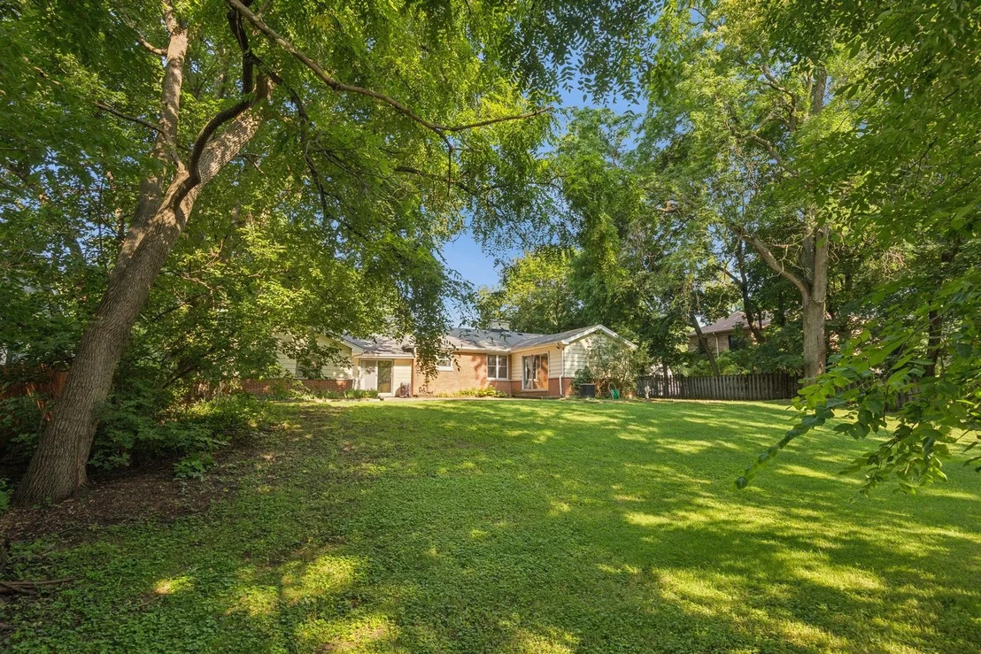 Photo of 412 Dundee Avenue