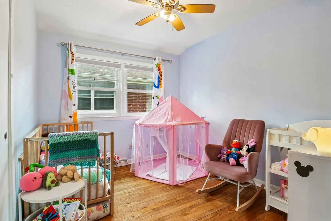 Photo of 245 Amherst Avenue