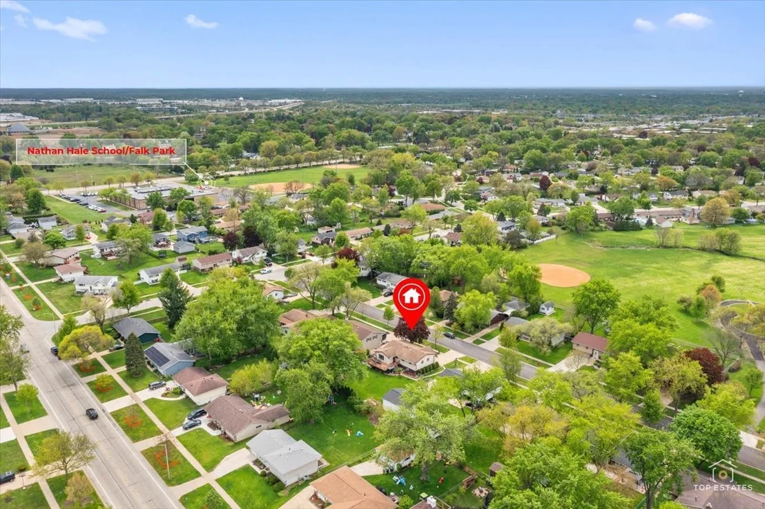 Photo of 937 Cornell Lane