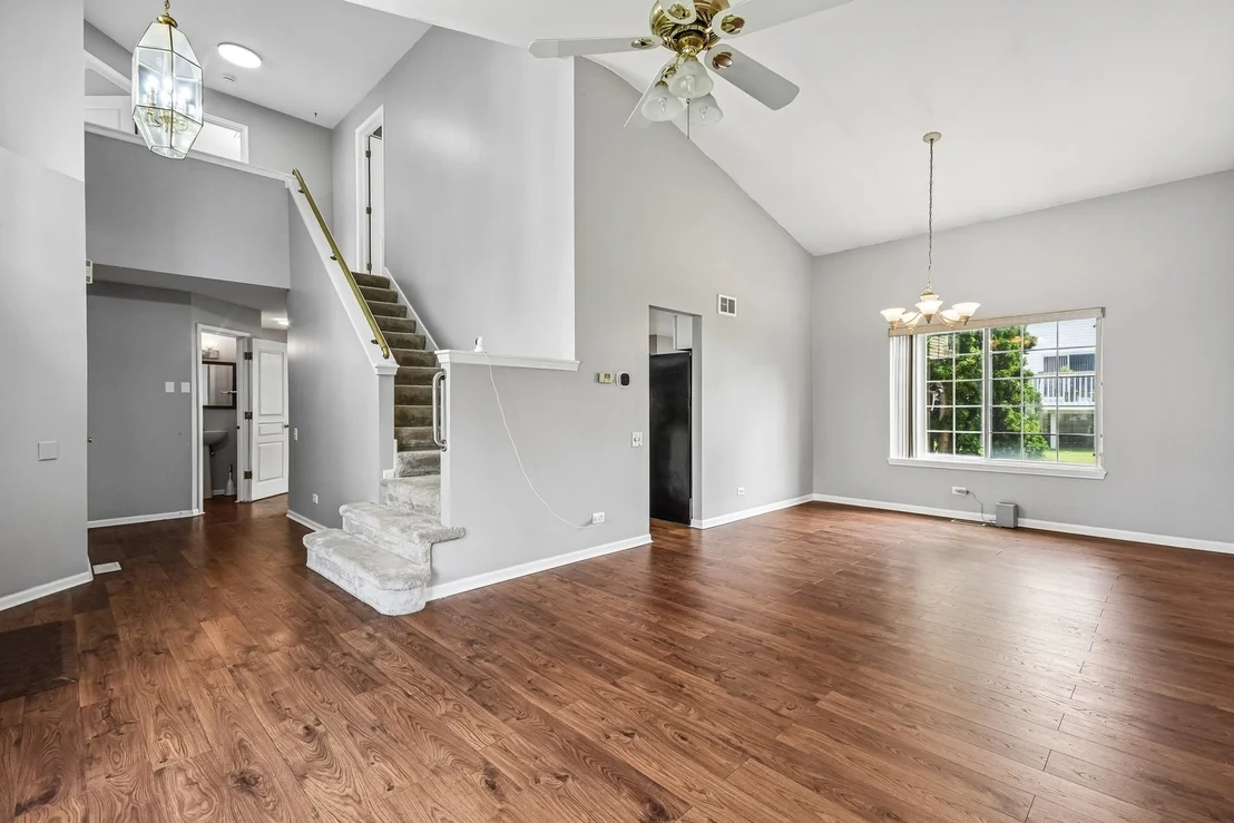 Photo of 561 Ivory Lane