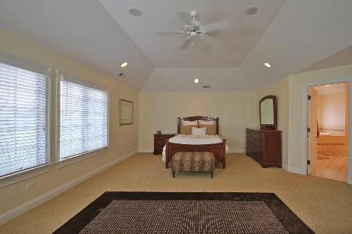 Photo of 648 Sunset Lane