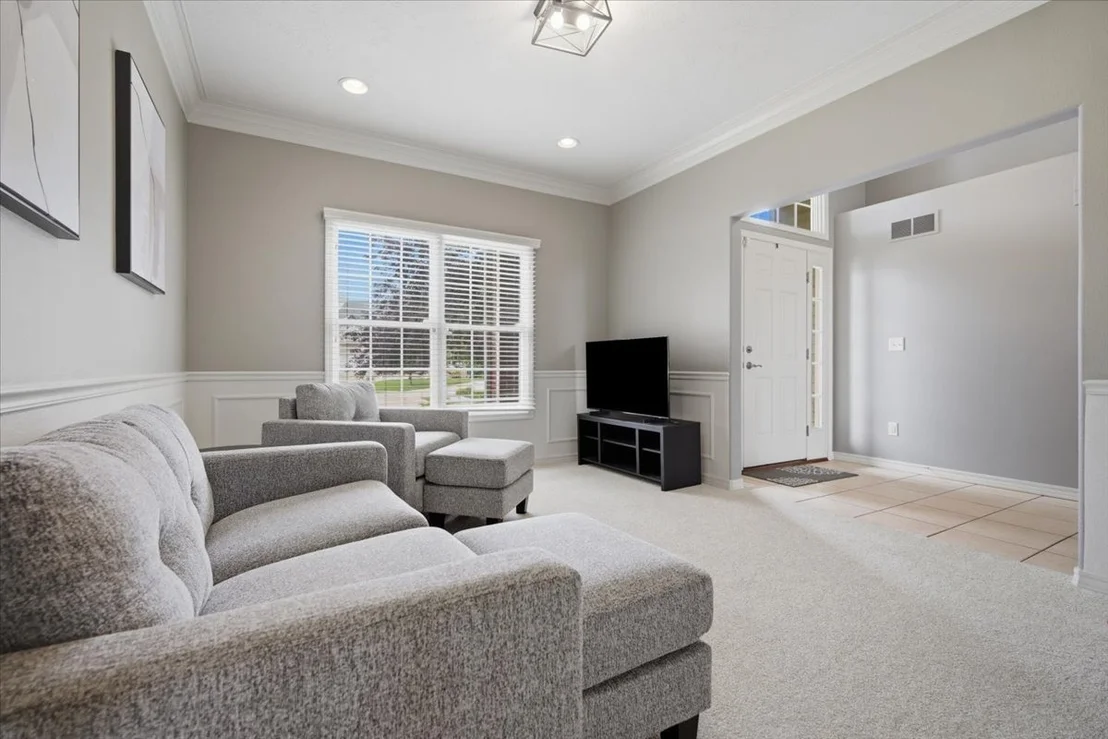 Photo of 9 Brookline Court